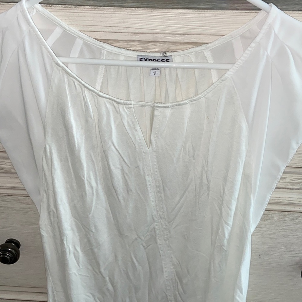 Express T-Shirt Women’s